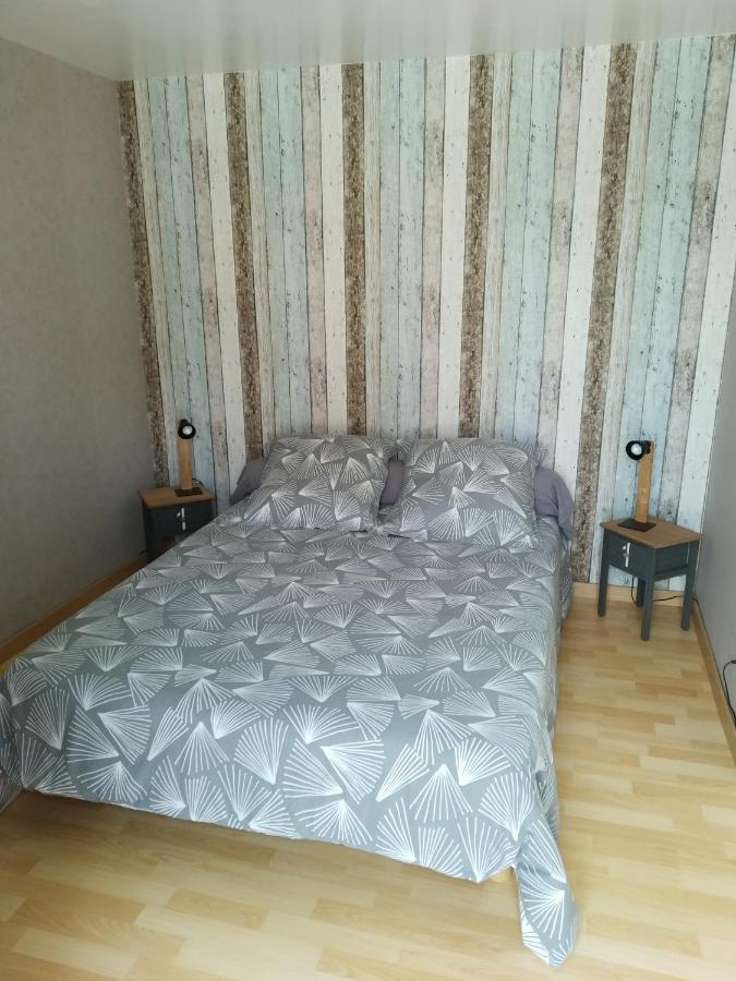L'Eolyre Bed and Breakfast La Motte-d'Aigues Exteriör bild