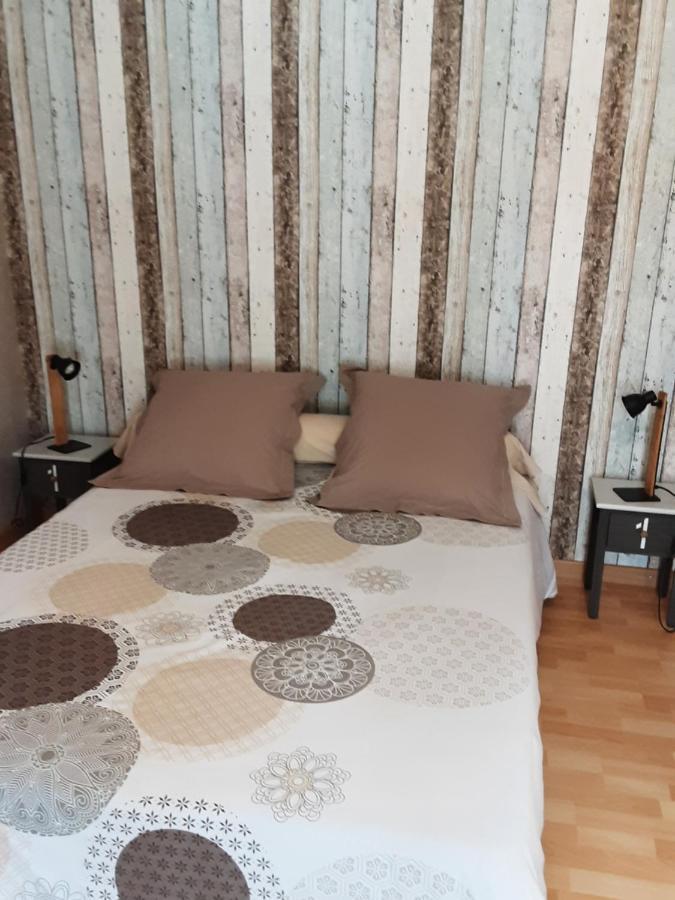 L'Eolyre Bed and Breakfast La Motte-d'Aigues Exteriör bild